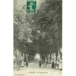 51 SEZANNE. Animation au Mail du Mont-Blanc 1909