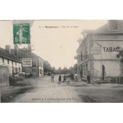 10 MESGRIGNY. Hôtel et Tabac rue de la Gare 1912