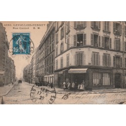92 LEVALLOIS-PERRET. Café rue Carnot 1920