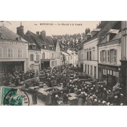 28 BONNEVAL. Le Marché à la Volaille 1911