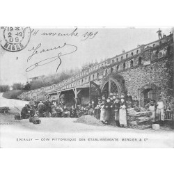 51 EPERNAY. Employés des Etablissements Mercier Champagne 1909