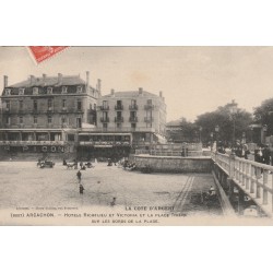 33 ARCACHON. Hôtels Richelieu et Victoria Place Thiers 1909