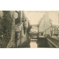 29 QUIMPER. Tourelles et vieilles Maisons sur le Steir et Halle à la Chaussure