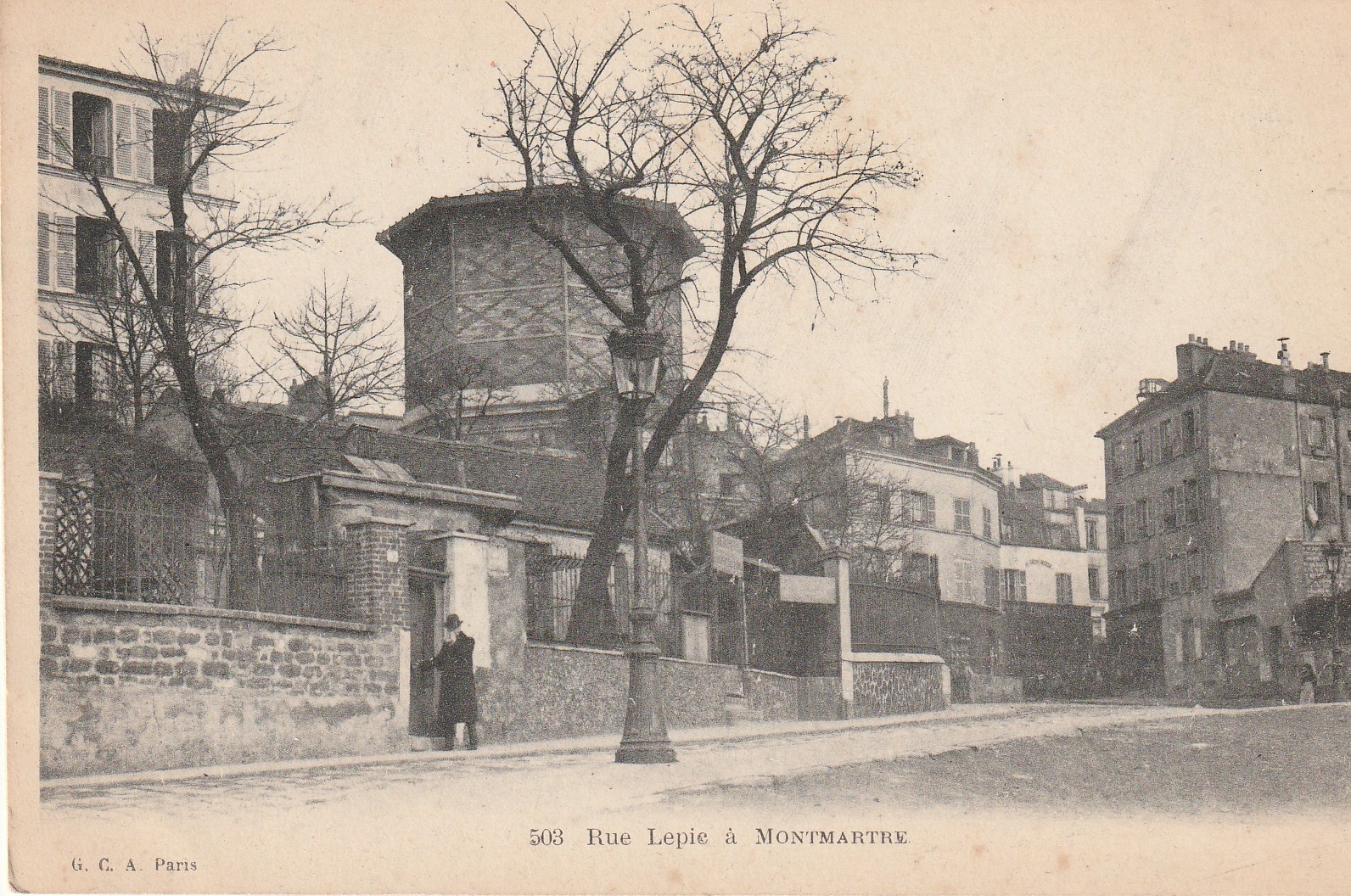 PARIS 18 Montmartre vers 1900. Ancien réservoire Rue Lepic