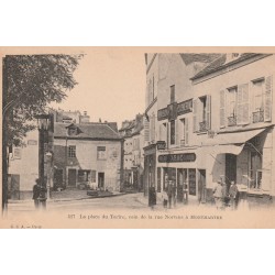 PARIS 18 Montmartre vers 1900. Maison Catherine Place du Tertre coin rue Norvins