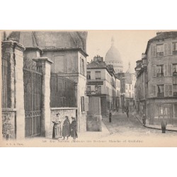 PARIS 18 Montmartre vers 1900. Maisons Docteurs Blanche et Guillotin rue Norvins