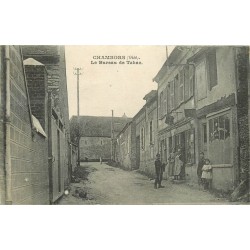 60 CHAMBORS. Facteur devant le Bureau de Tabac Café Restaurant 1931