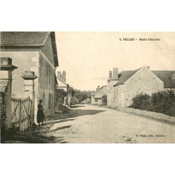 89 VALLAN. Route d'Auxerre 1930