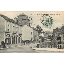 35 MONTFORT-SUR-MEU. La Rue de Hennau 1906