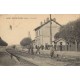 02 MONT-NOTRE-DAME. La Gare avec ouvriers Cheminots 1935