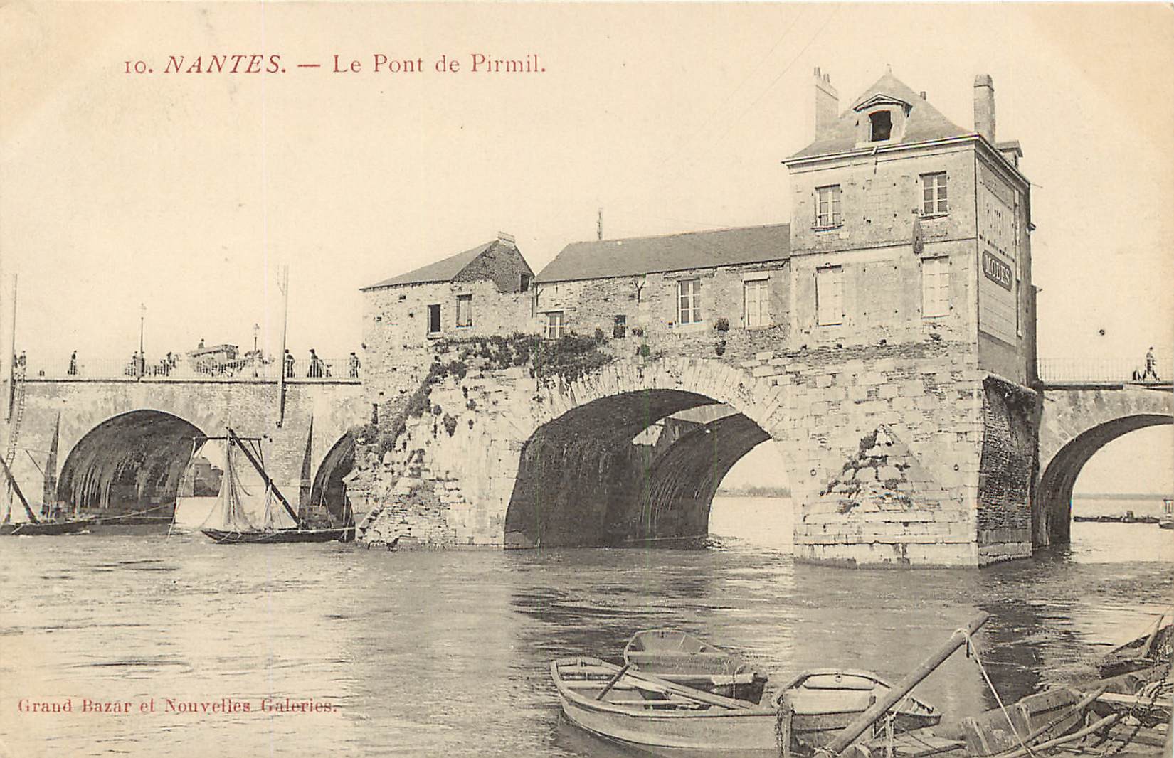 44 NANTES. Maisons sur l'Ancien Arche du Pont de Pirmil