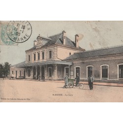 52 SAINT-DIZIER. La Gare avec tricycle "Galeries Réunies de l'Est" 1906