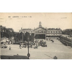 80 AMIENS. La Gare, buvette, autocars et taxis 1933