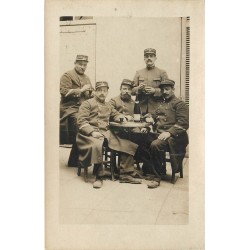 13 MARSEILLE. Poilus du 15° Régiment d'Infanterie à l'heure du café 1915