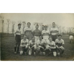 33 PAUILLAC. Rare Carte Photo d'une Equipe de Football et ballon. Ecusson ancre marine