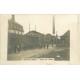 42 RIVE-DE-GIER. Sortie d'Ouvriers de l'Usine des Etains. Photo carte postale ancienne vers 1900