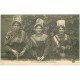 carte postale ancienne 03 BOURBONNAIS. Superbes coiffes devant l'objectif. Chapeaux traditionnels