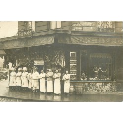 PARIS 10. Rare Photo Carte Postale Commerce Goussard coin rue Corbeau et rue Saint-Maur