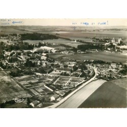 60 LE PLESSIS-BELLEVILLE. Vue panoramique aérienne vers 1956