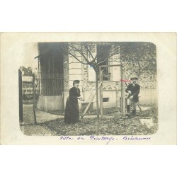 94 LIMEIL BREVANNES. Rare le Jardinage à la Villa du Printemps 1906