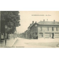 51 MOURMELON-LE-GRAND. Rue Thiers avant le "Grand Café du Commerce"