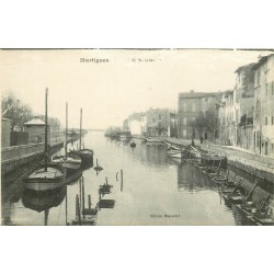 13 MARTIGUES. Canal Saint Sébastien avec Péniches
