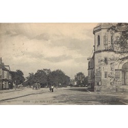 41 BLOIS. Coiffeur et les Halles Avenue de Paris 1906