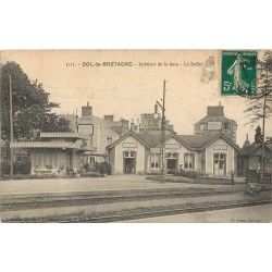 2 x cpa 35 DOL DE BRETAGNE. Buffet Buvette de la Gare et Restaurant rue Ceinte 1903
