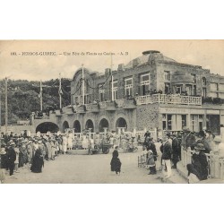 22 PERROS-GUIREC. Une Fête de Fleurs au Casino devant chez Rosette 1924