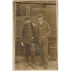 Café Comptoir Costachy. Photo carte postale à identifier vers 1910