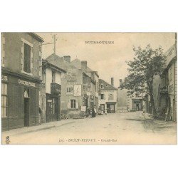 03 BROUT VERNET. Grande Rue. Epicerie Peigue 1917 avec Coiffeur