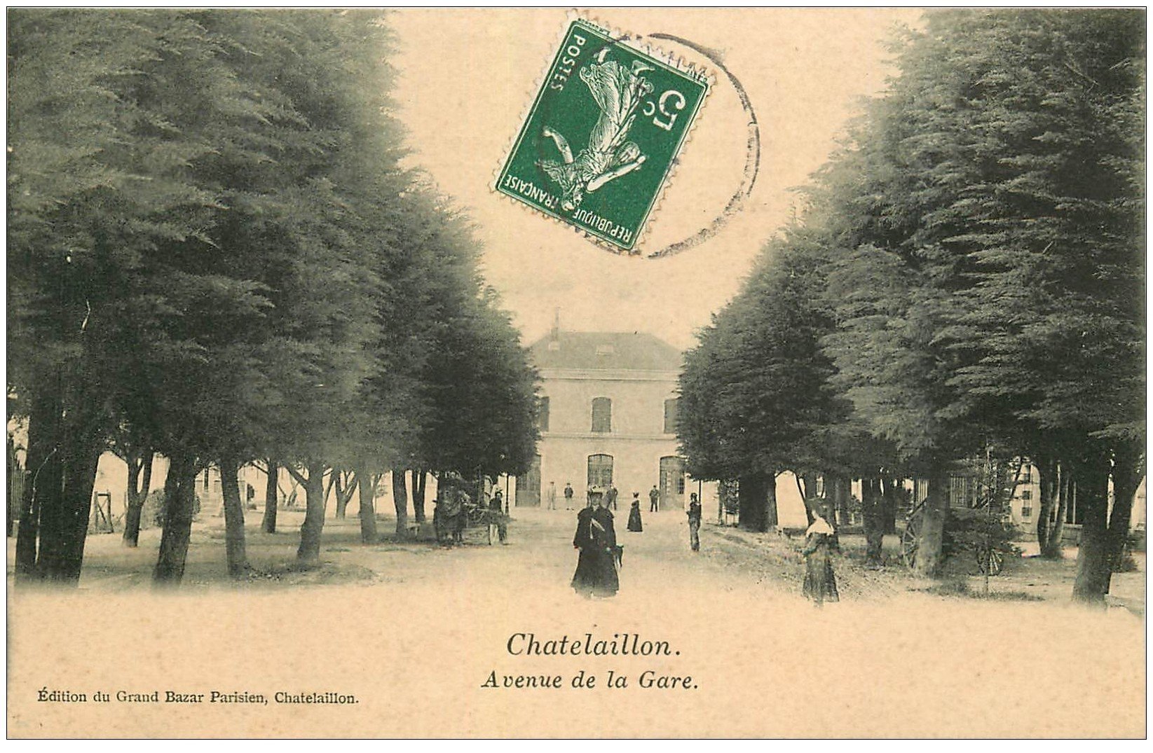 carte postale ancienne 17 CHATELAILLON. Avenue de la Gare 1908