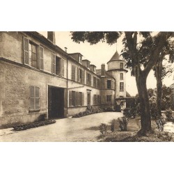 91 MARCOUSSIS. Façade du Domaine de La Ronce