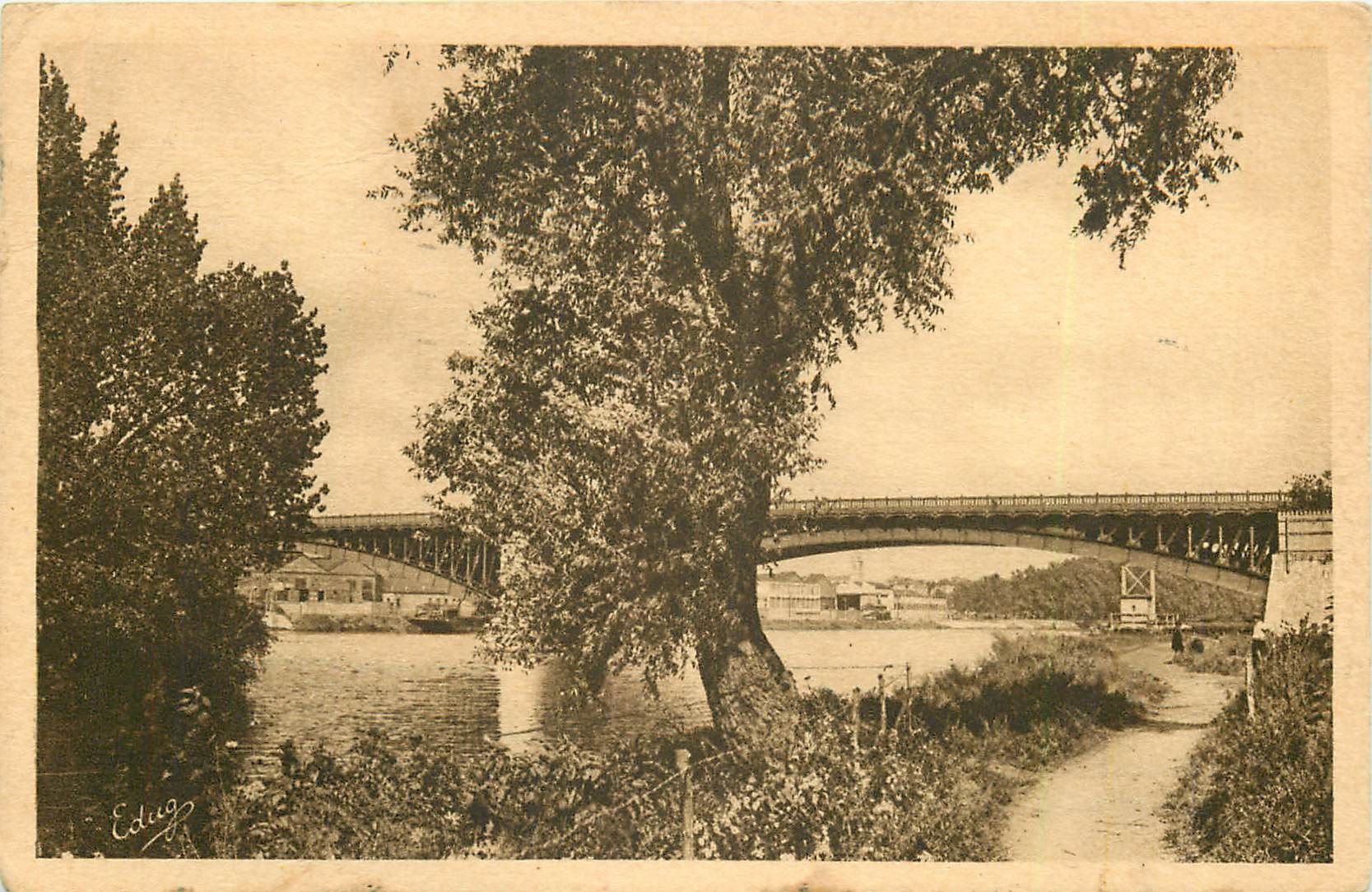 2 cpa 95 ARGENTEUIL. Pont-Neuf et Tour Billy 1953