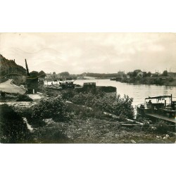 93 EPINAY-SUR-SEINE. Péniches bords de Seine 1960