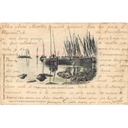 29 CONCARNEAU. Les Bateaux de pêche attendant la Marée 1903
