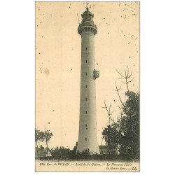 carte postale ancienne 17 FORET DE LA COUBRE. Le Phare de Bonne-Anse 1918