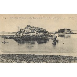 29 CARANTEC. Ile Louet et Château du Taureau 1920