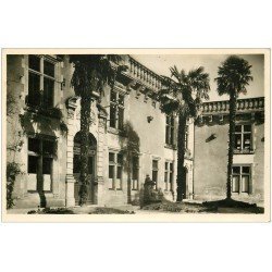 carte postale ancienne 17 JONZAC. La Mairie. Carte Photo