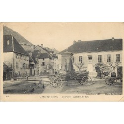 39 CONLIEGE. Hôtel de Ville sur la Place 1905