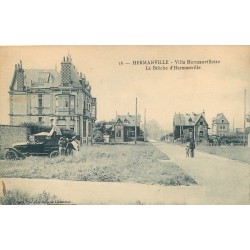 14 HERMANVILLE. Villa Hermanvillette et Brèche avec voiture ancienne