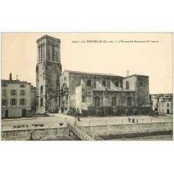 carte postale ancienne 17 LA ROCHELLE. Eglise Saint-Sauveur . Proux Afficheur Municipal