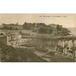 (Se) 3 cpa 56 BELLE-ÎLE-EN-MER. Le Palais, Port, Fortin, Musée Sarah-Bernhardt, Pyramides, Fort Coton états