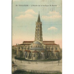 4 cpa 31 TOULOUSE. Basilique Saint-Sernin, Capitole, Donjon Square et Hôtel de Ville