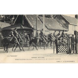 80 MONTDIDIER. Une patrouille de cavalerie anglaise 1915
