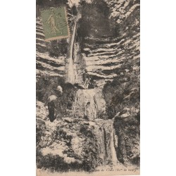 05 VEYNES. Cascade de Claus avec promeneurs 1927