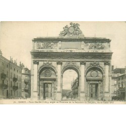 3 cpa 54 NANCY. Porte Désilles, grilles Jean Lamour Place Stanislas et vue 1921