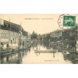 52 JOINVILLE. Pêcheurs et barge pour traversée Quai des Peceaux 1913