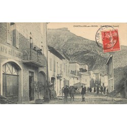 26 CHATILLON-EN-DIOIS. Café restaurant à l'Entrée du Village 1909