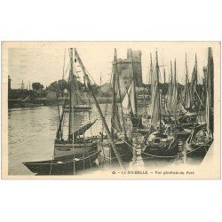 carte postale ancienne 17 LA ROCHELLE. Vue générale du Port 1933